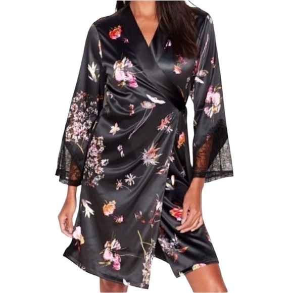 Victoria's Secret Other - Victoria's Sectet Floral Lace Chantilly Kimono Robe Size XS/S